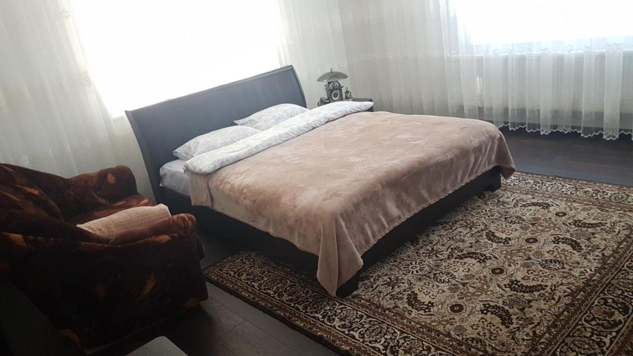Къща за гости Люнгови Zmeitsa Екстериор снимка